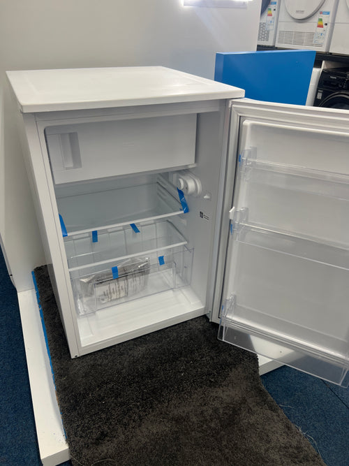 Hotpoint H55VM 1120 W UK - White Under Counter Auto Defrost Fridge - E energy - Unboxed