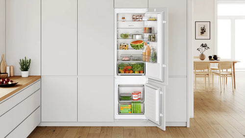 Bosch Series 2 KIV87NSE0G - Integrated 70/30 Fridge Freezer - E energy