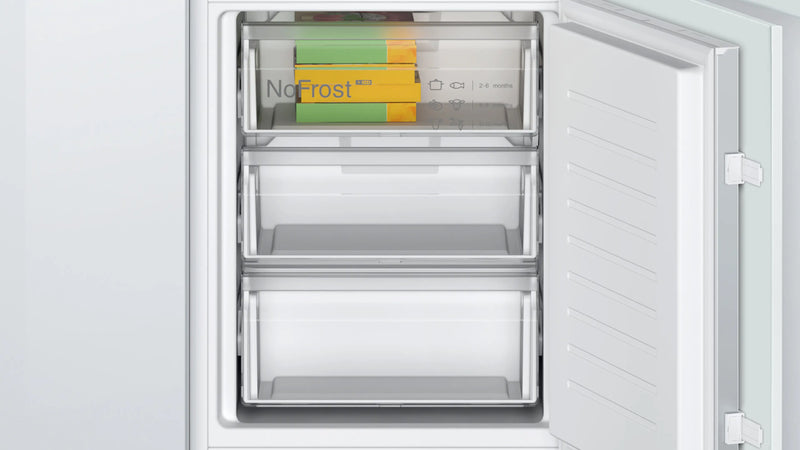 Bosch Series 2 KIN86NSE0G - Integrated 60/40 Frost Free Fridge Freezer - E energy