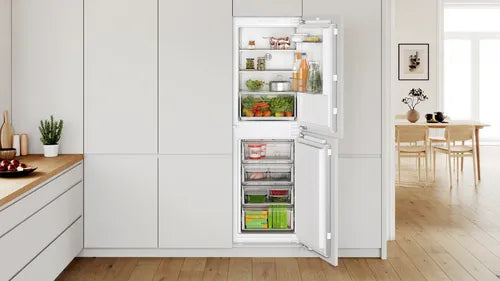 Bosch KIN85NFE0G - Integrated Frost Free Fridge Freezer - E energy