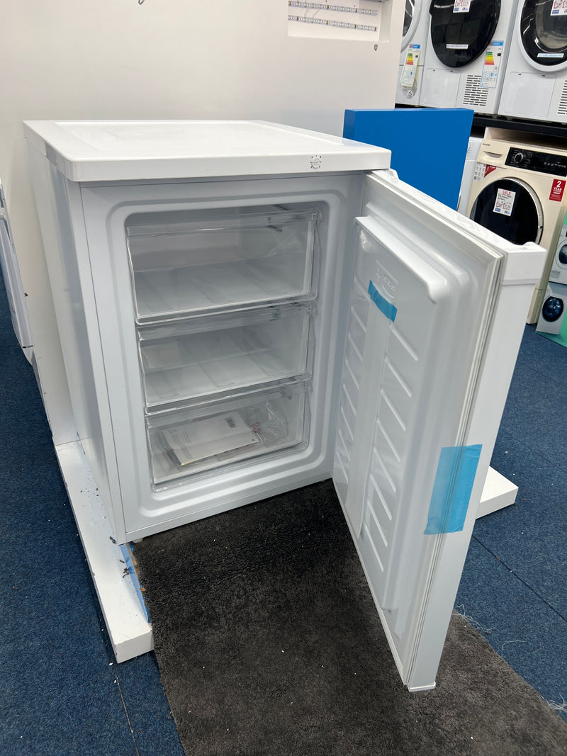 Montpellier MDAUCFZ60W - White Under Counter Freezer - 98L - E Energy - Unboxed