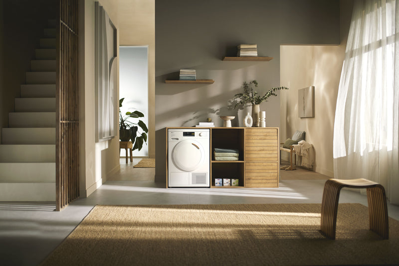 Miele TEA525WP - Silver 8KG Heat Pump Tumble Dryer