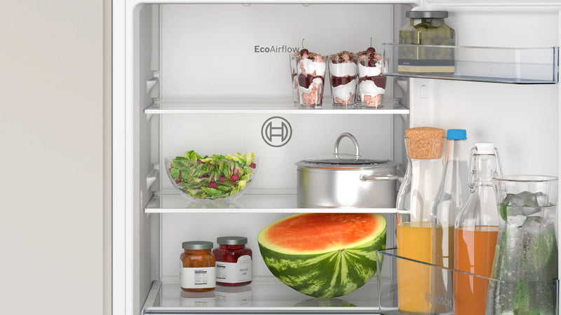 Bosch Series 2 KIR21NSE0 - Fully Integrated In column Larder Fridge - 136 Litres - E energy