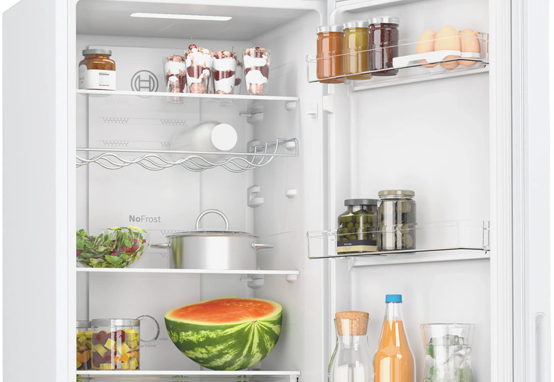 Bosch Series 2 KGN27NWEAG - White Freestanding Frost Free Fridge Freezer - E energy