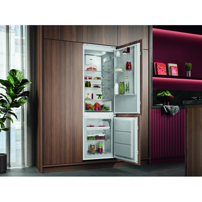AEG NSC7C18GES - White Integrated Fridge Freezer - 186L Fridge / 62L Freezer - E Energy