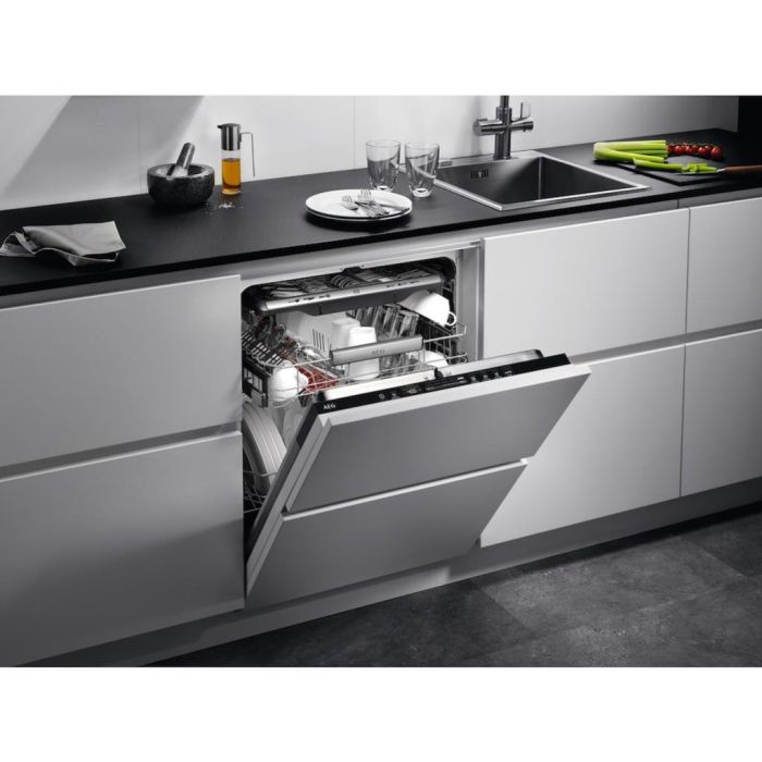 AEG FSE84607P - Integrated Dishwasher - C energy