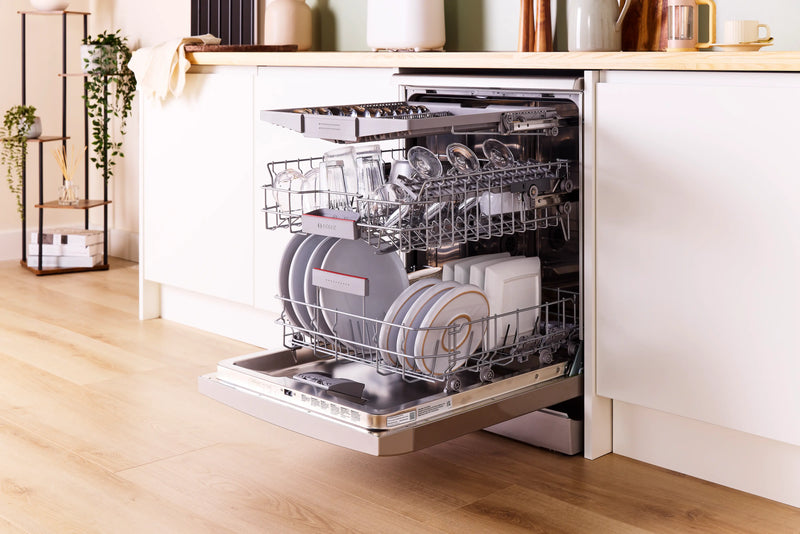 Bosch Series 4 SMS4EMI06G - Silver Freestanding Dishwasher - B energy