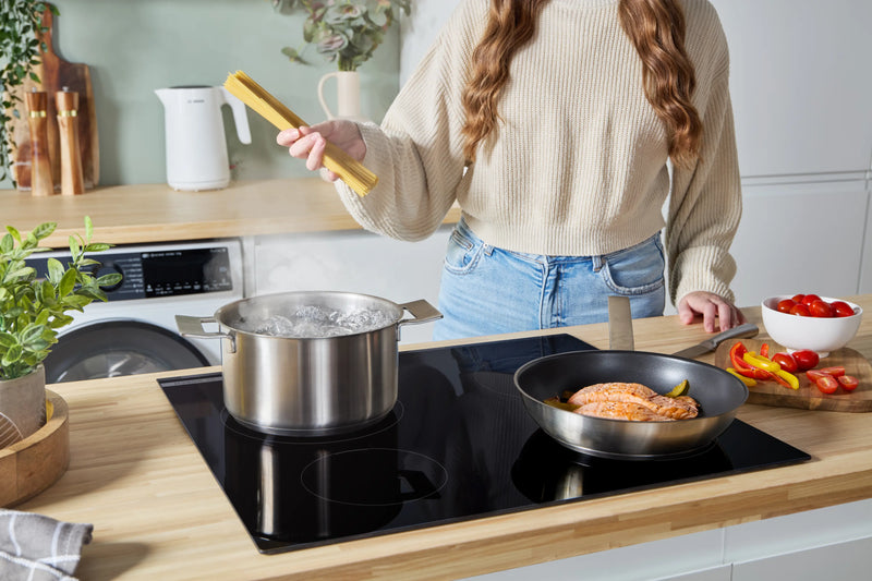Bosch Series 4 PIE631BB5E - Black 4 Zone Induction Hob