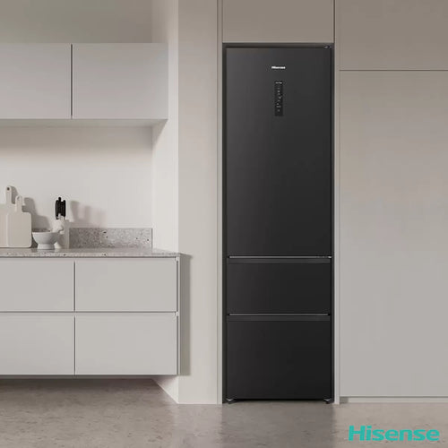 Hisense RM469N4AFDUK - Black Fridge Freezer - 368L - D Energy Rating
