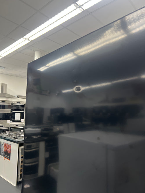 Montpellier MLF1770EK - Black Freestanding 50/50 Low Frost Fridge Freezer - E energy - Unboxed