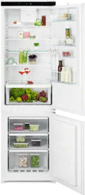 AEG TSC7G181ES - Integrated 194lt/62lt 70/30 Split Fridge Freezer - Frost Free - E Energy Rating