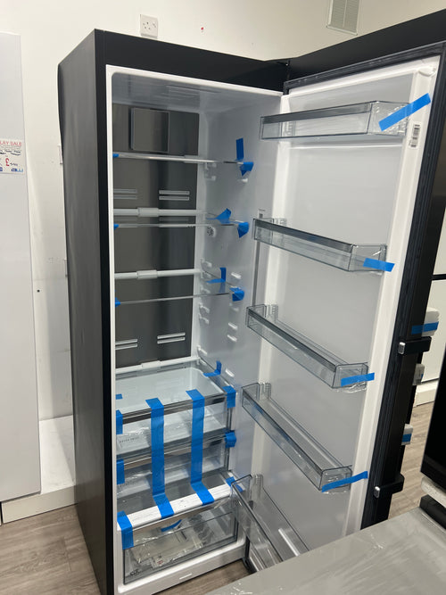 AEG RKB738E3MB - Black Freestanding Auto Defrost Fridge - E energy - Unboxed