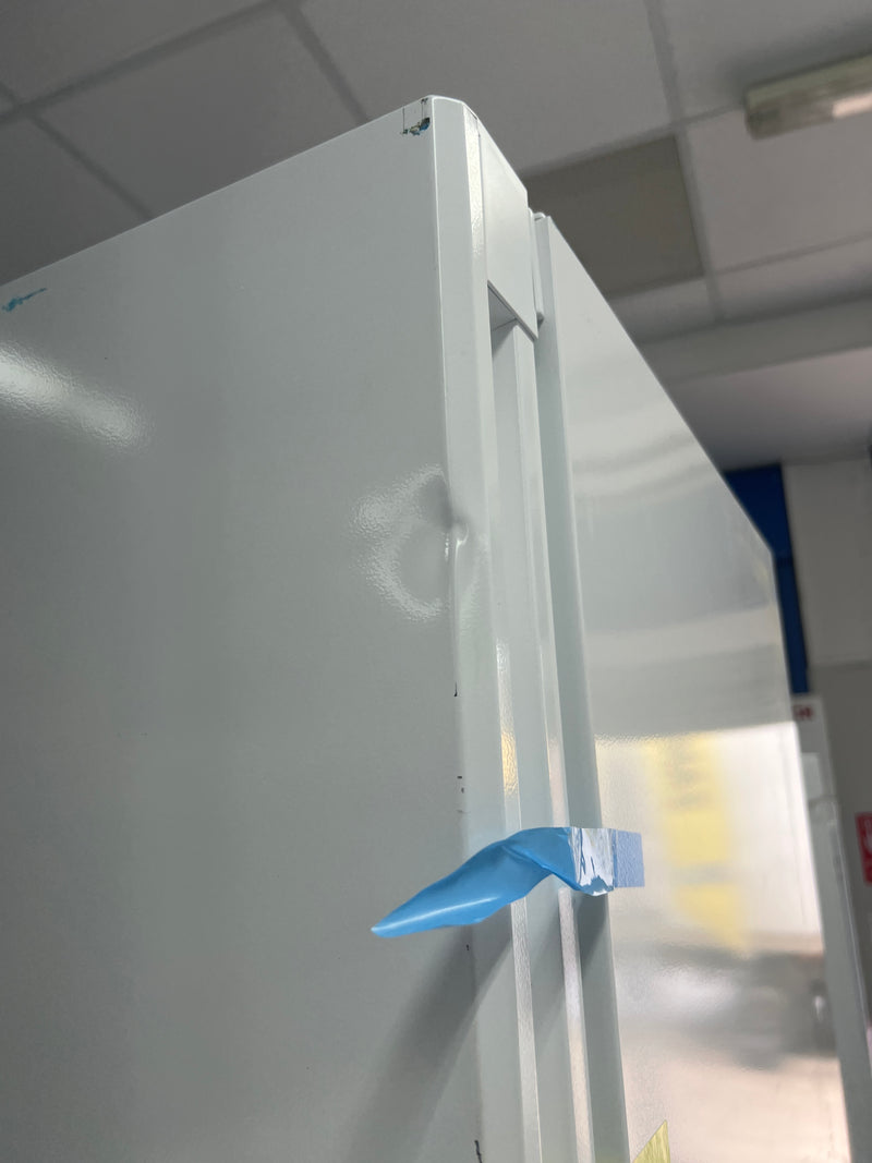 Liebherr CND5704 - White Freestanding Frost Free Fridge Freezer - D energy - Unboxed