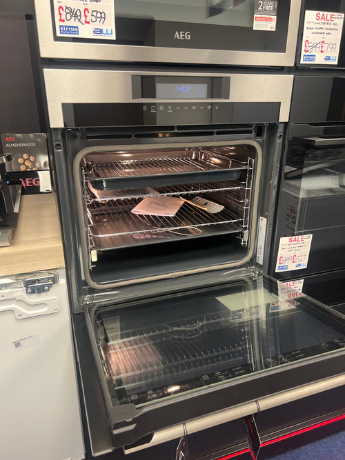 AEG BPE742320M - Stainless steel Built in Electric Single Oven - Pyrolytic cleaning - A+ energy - Ex Display