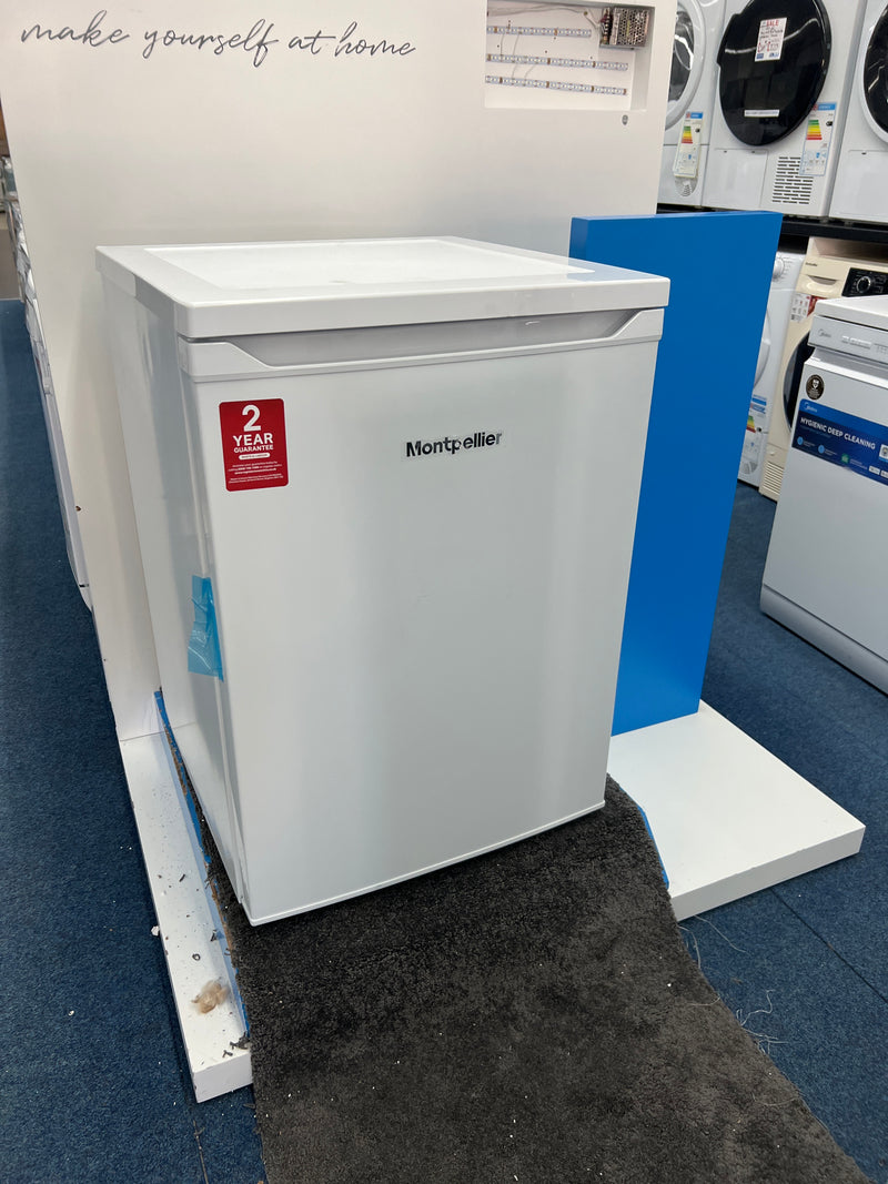 Montpellier MDAUCL60W - 60cm Wide White Under Counter Larder Fridge - 156L - E Energy - Unboxed