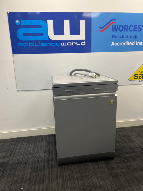 Midea MDWPF1233C(S)-WG-UK - Silver Freestanding Dishwasher - E energy - Unboxed