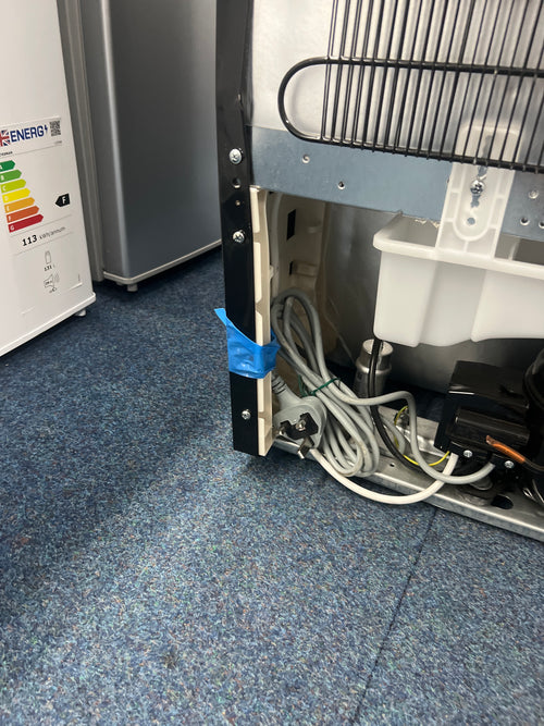 Smeg UKFS18EV2HB - Black Larder Auto Defrost Fridge - E energy - Unboxed