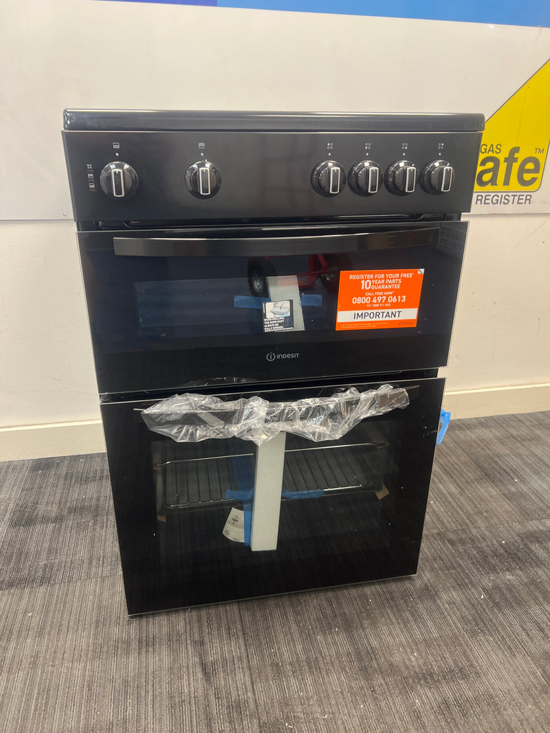 Indesit ITE6VMB - Black Electric Cooker - 60cm Ceramic Hob - A Rated - Unboxed