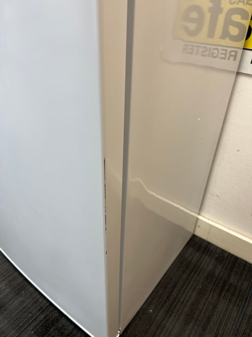 SIA SFZ144 - 160L  White Freezer - Reversible Door - E energy - Unboxed