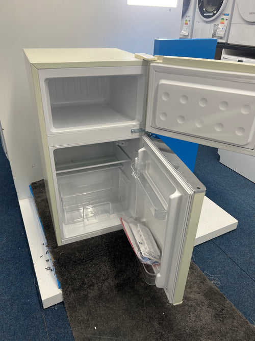 Montpellier MAB2035EC - Cream Undercounter Retro Fridge Freezer - 84 Litres - E Energy Rating - Unboxed