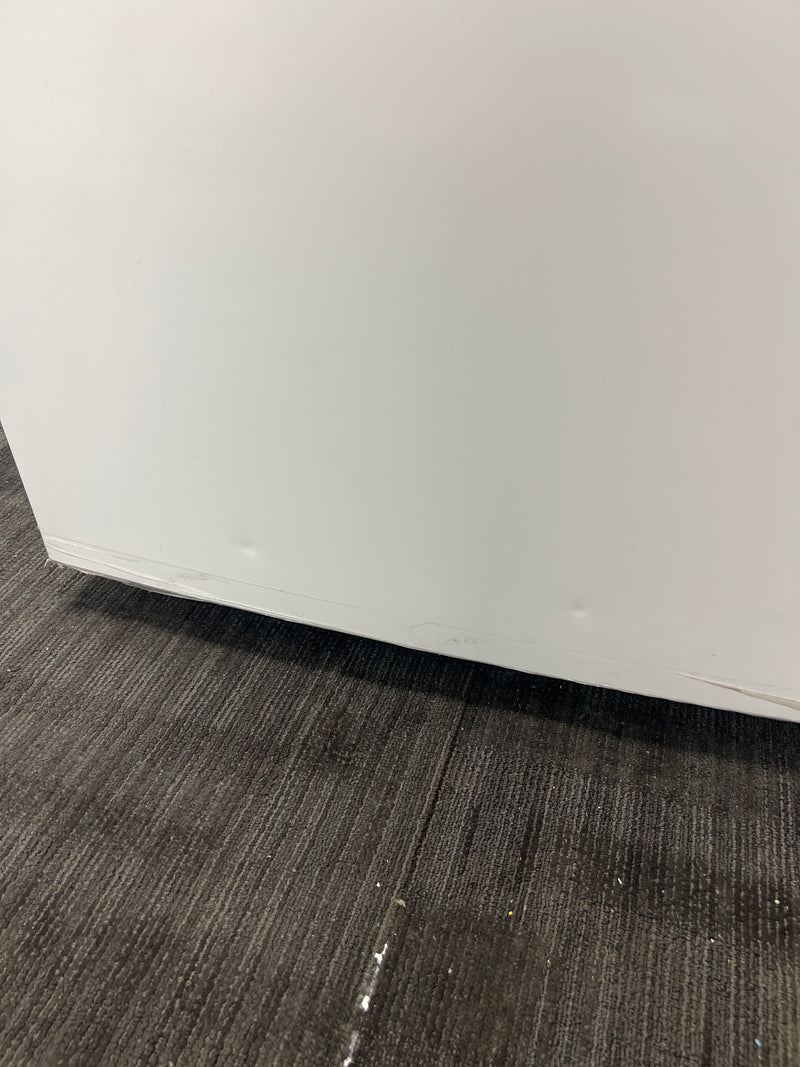 Indesit INK25322W4UK - White Fridge Freezer - 70/30 Split - No Frost - E Energy - Unboxed