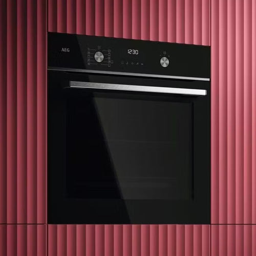 AEG GA5CB501AB - Black Single Oven - Built-in SteamBake - A+ Energy