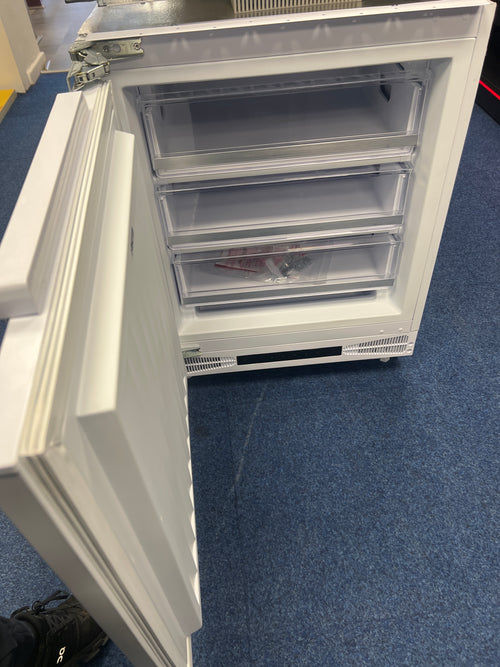 Montpellier MBUF301 - White Under counter Freezer - F energy - Ex Display