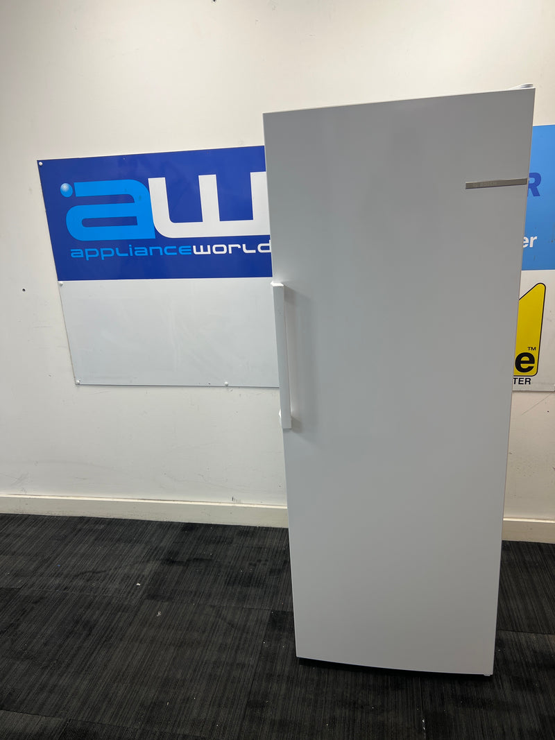 Bosch Series 4 GSN29VWEVG - White Freestanding Frost Free Freezer - E energy - Unboxed