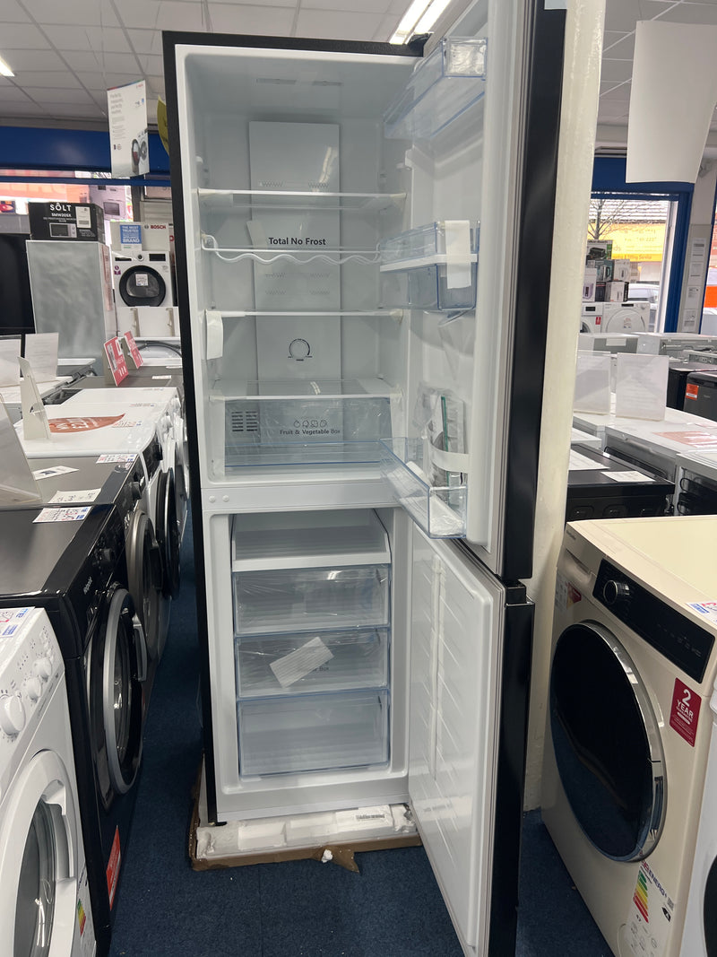 Hisense RB327N4WBE - Black Freestanding Frost Free Fridge Freezer - E energy - Unboxed