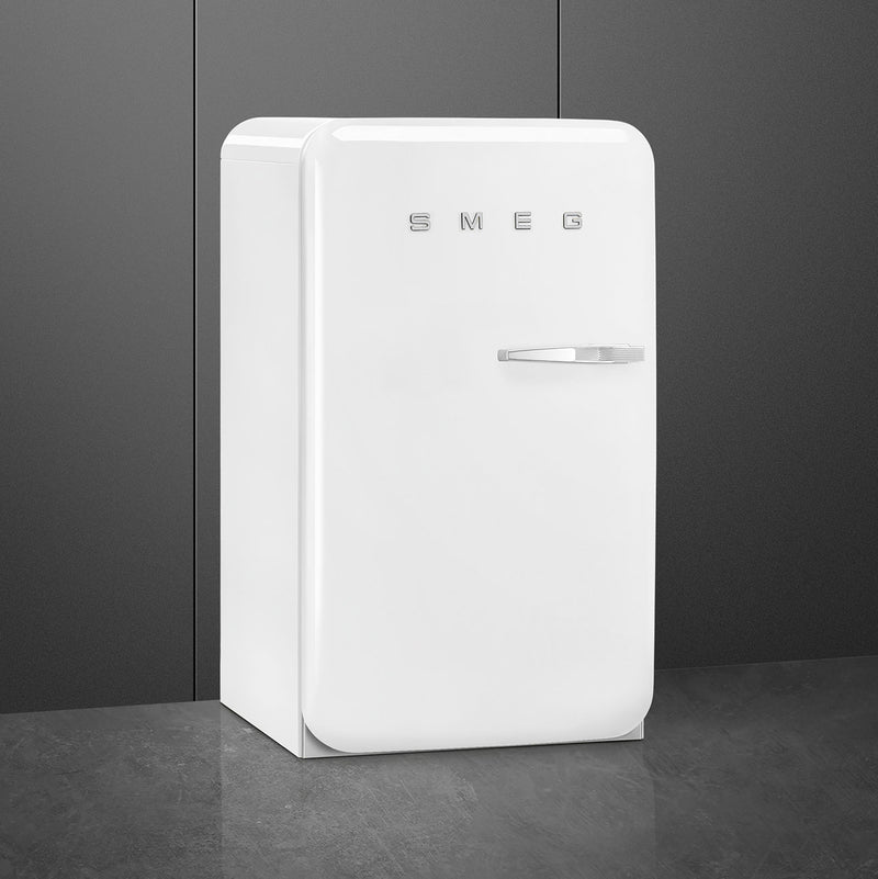 SMEG FAB10LWH6 - White Wine Cooler - 122L - D Energy