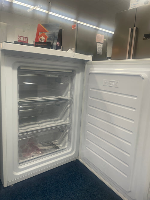 Montpellier MDAUCFZ60W - White Under Counter Freezer - 98L - E Energy - Display
