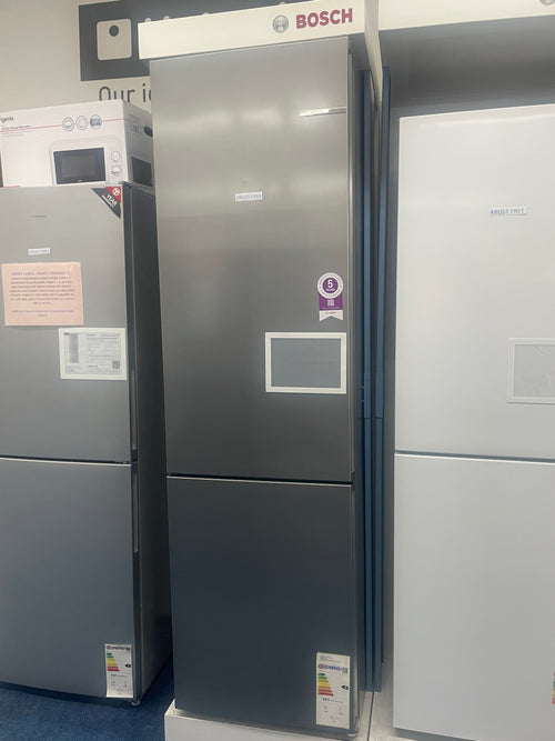 Bosch Series 4 KGN392LDFG - Silver Freestanding 70/30 Frost Free Fridge Freezer - D energy - Display