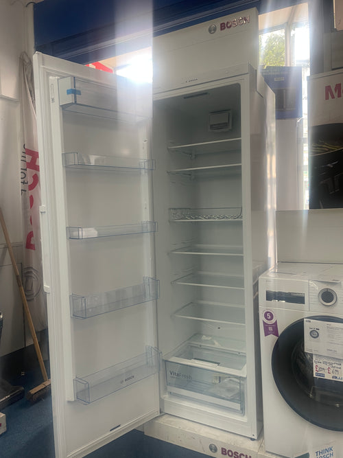 Bosch Series 4 KSV36VWEPG - White Freestanding Fridge - E energy - Display