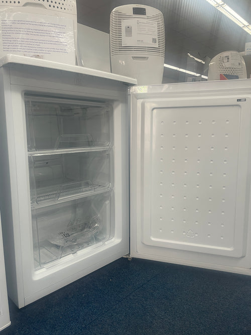 Statesman U355W - White Under counter Freezer - E energy - Display