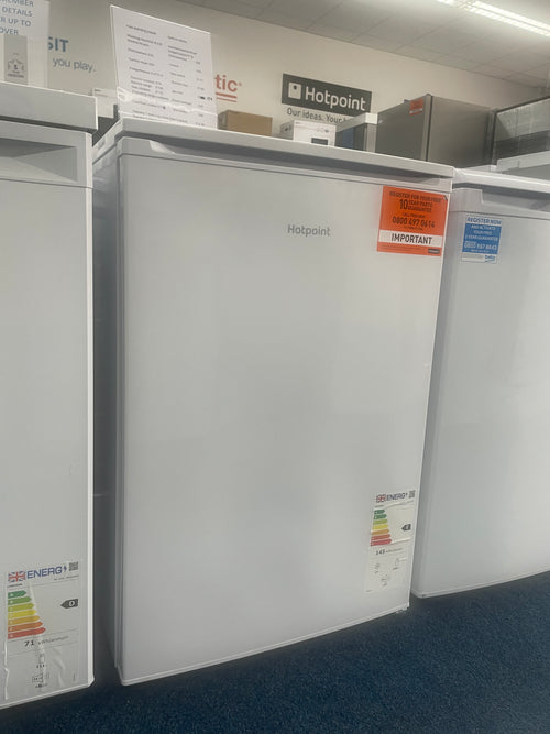 Hotpoint H55VM 1120 W UK - White Under Counter Auto Defrost Fridge - E energy - Display