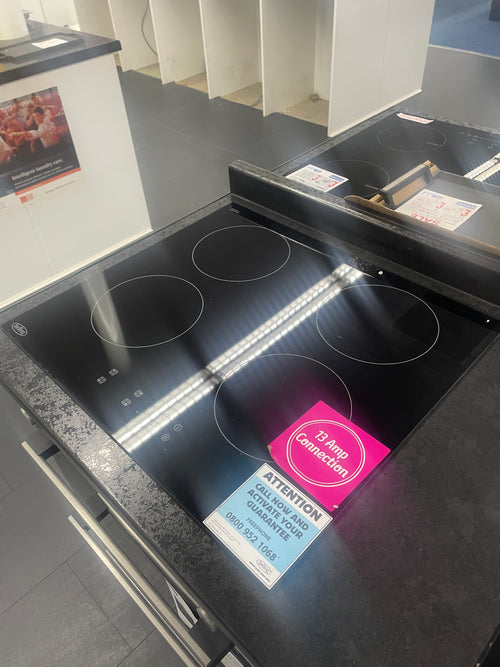 Belling IHL773 BLK - 4 Zone Induction Hob - Display