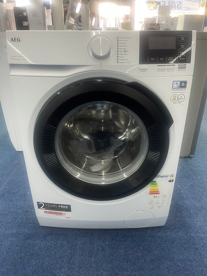 AEG LFR61144B - 6000 Series White Freestanding 10KG Washing Machine - 1400 RPM - A energy - Display
