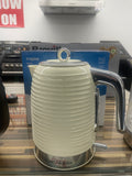 Russell Hobbs 24364 - Cream Kettle - Display