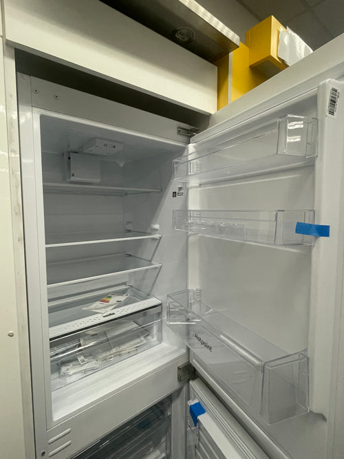 Hotpoint HBC18 5050 F2 - White Integrated 50/50 Frost Free Fridge Freezer - E energy - Display