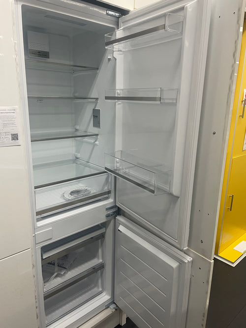 Tesla T248ITFF - 70/30 Integrated Fridge Freezer with sliding hinges, No Frost Cooling, Fridge Freezer - 180L Fridge / 68L Freezer - E energy - Display