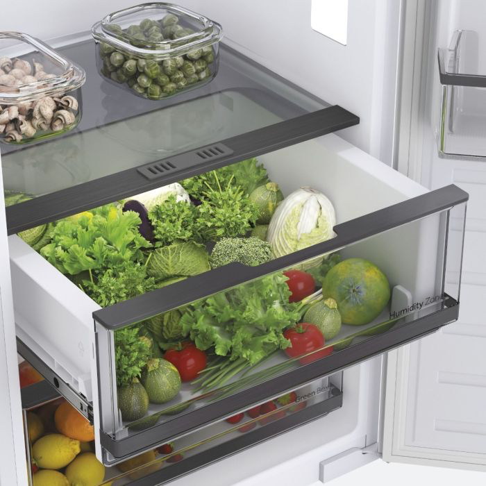 Haier HAMS518EWK - Larder Fridge Auto Defrost Fridge - E energy