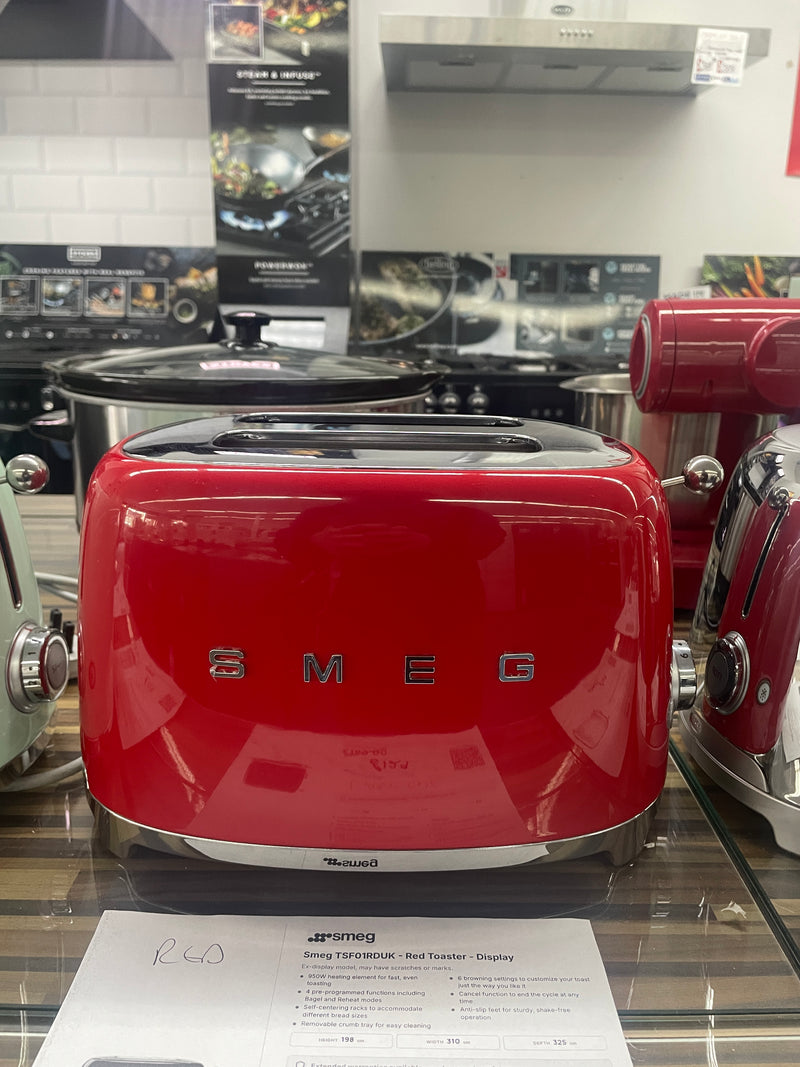 Smeg TSF01RDUK - Red Toaster - Display