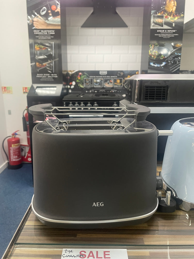 AEG T7-1-6BP-U - Graphite - Display