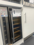 Hoover HWCB 30 UK/N - Black 19 Bottle Capacity Wine Cooler - G energy - Display