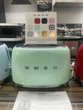 Smeg TSF01PGUK - Green Toaste - Display