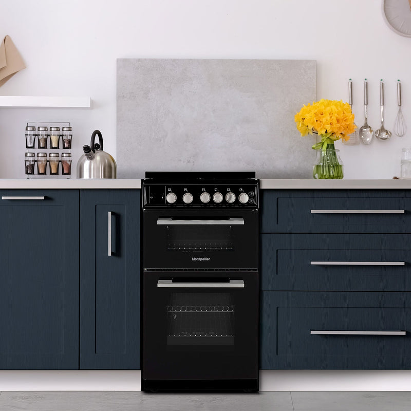 Montpellier MDOG50LK - Black 4 Zone Gas Cooker - Catalytic cleaning - A/A+ energy - Display