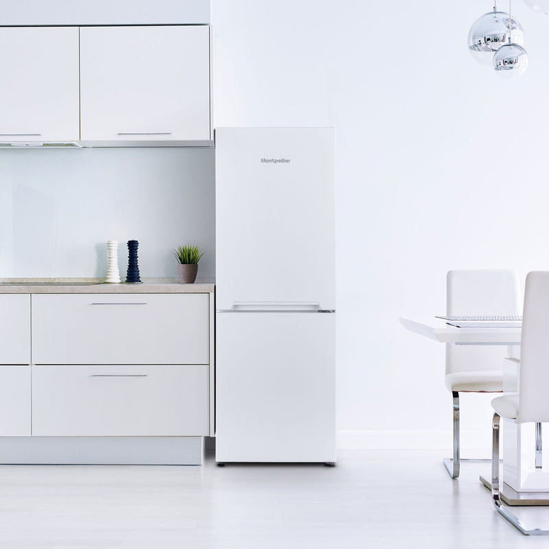 Montpellier MFF155EW - White Freestanding 60/40 Frost Free Fridge Freezer - E energy - Display