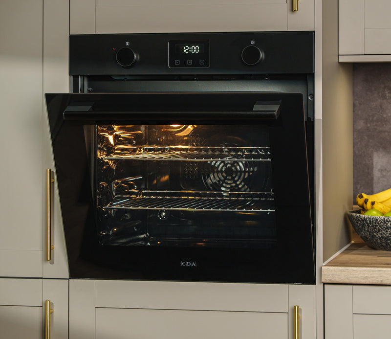 CDA SC200BL - Black Single Oven - 76L Capacity - A energy