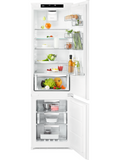 AEG SCE819E5TS - Integrated Frost Free Fridge Freezer - E energy