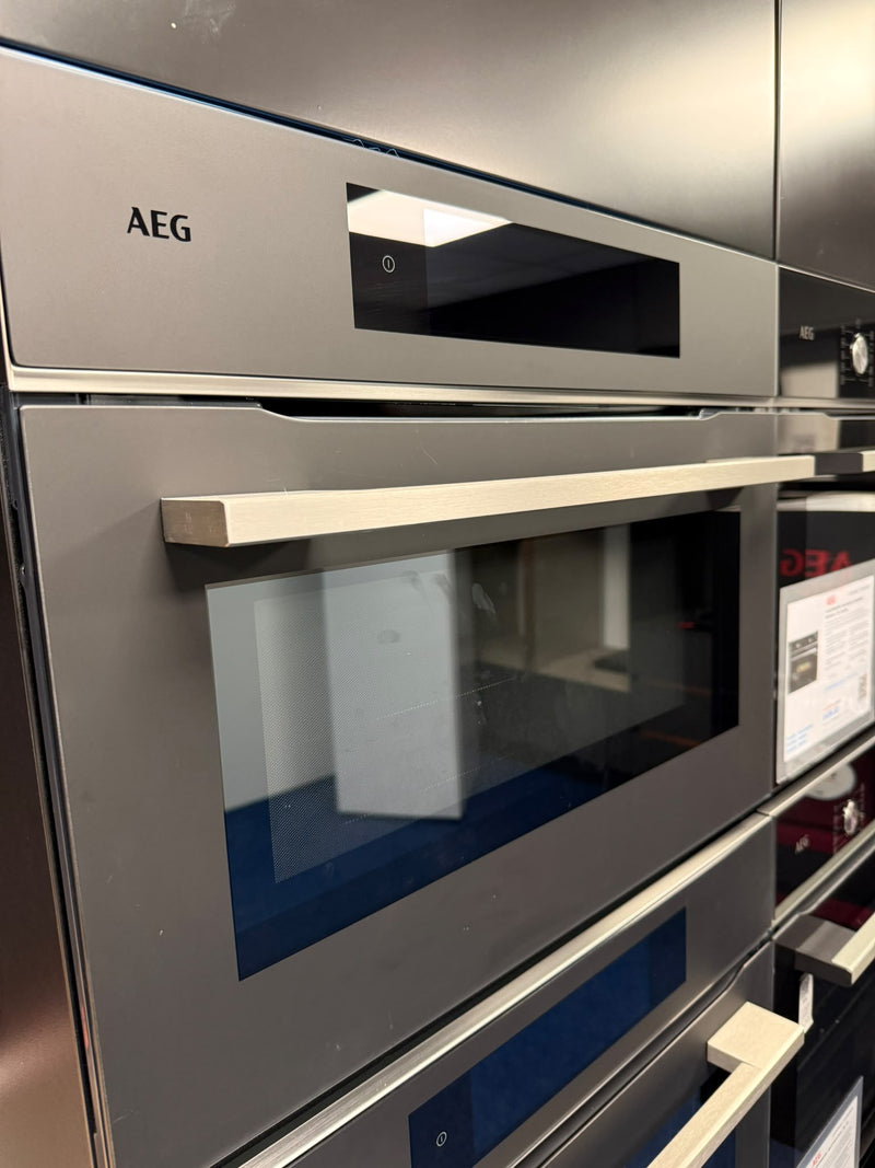 AEG TK9NK821T - Black Single Oven with Microwave - 44L Built-in - Display